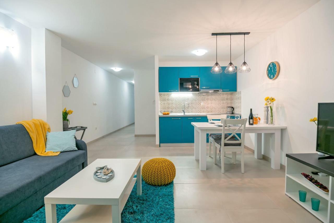 Villa Kala Комижа Экстерьер фото