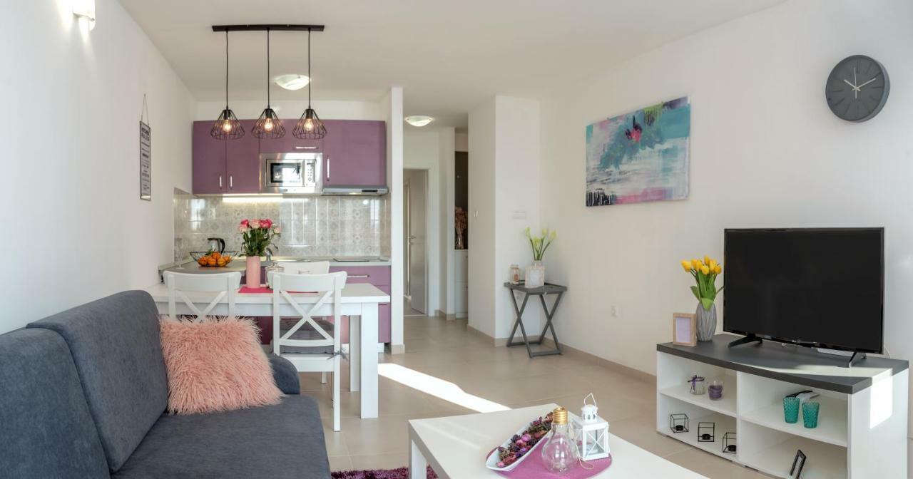 Villa Kala Комижа Экстерьер фото