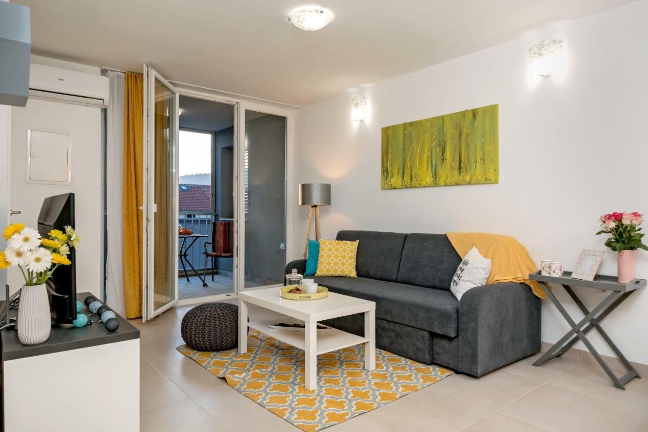 Villa Kala Комижа Экстерьер фото